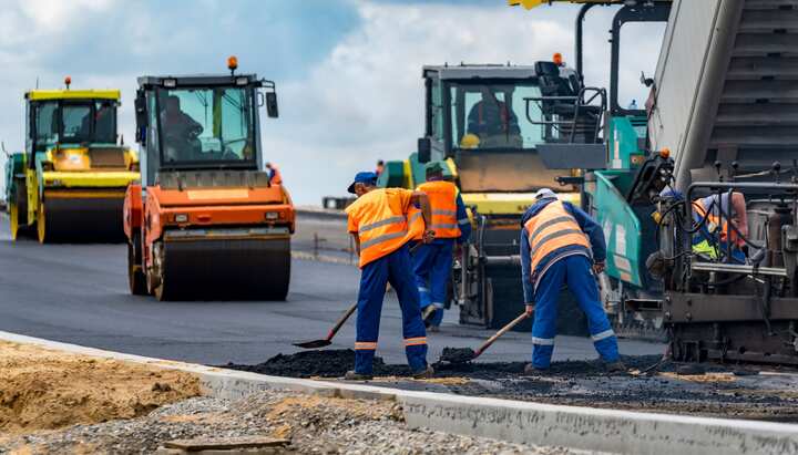 asphalt contractors racine wi